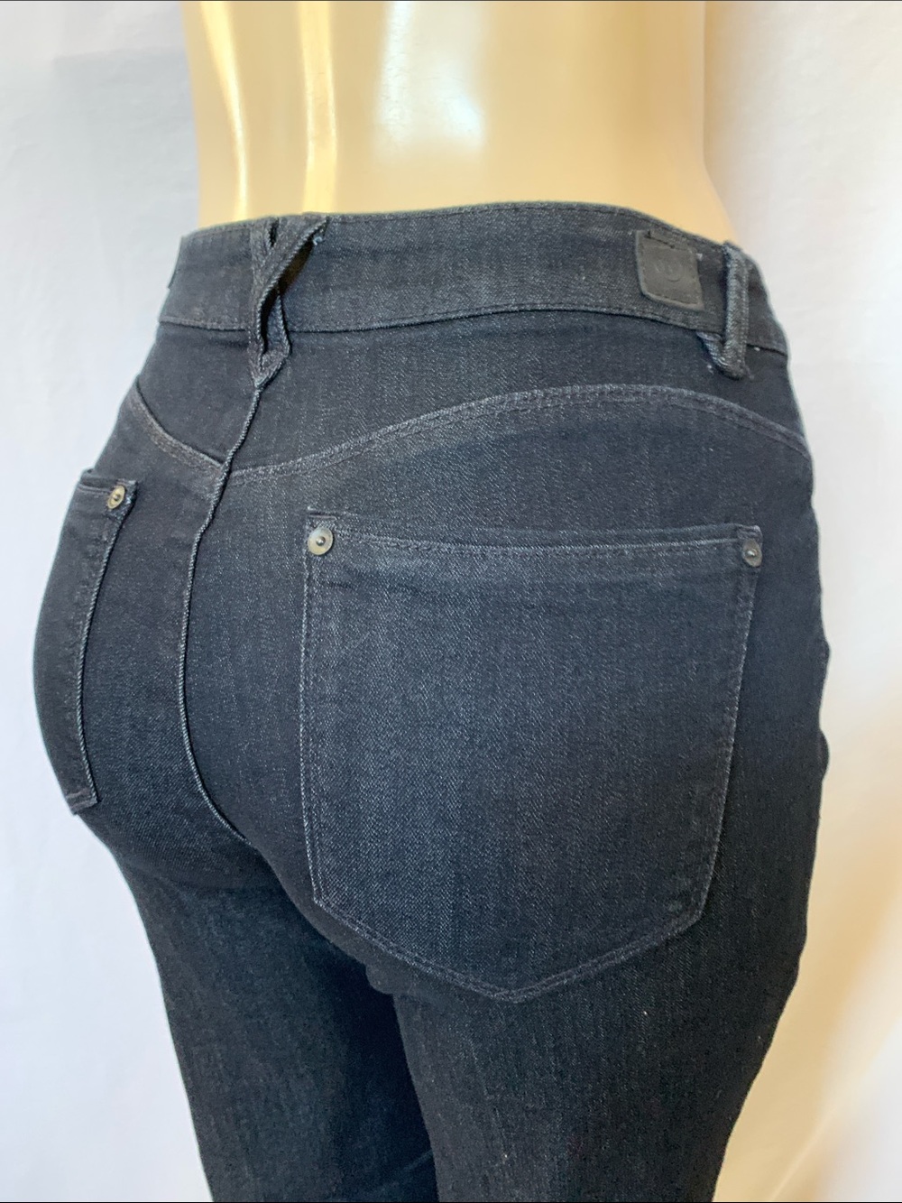 WIT & WISDOM Indigo Tall Women’s Slim Straight  Leg Jeans Size 6 Indigo Wash NWT